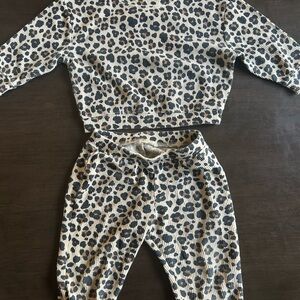 Cat & Jack Beige and Black Leopard Print Kids Pajama Set